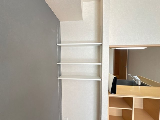 収納　収納棚