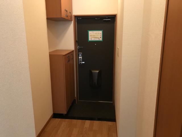玄関　玄関