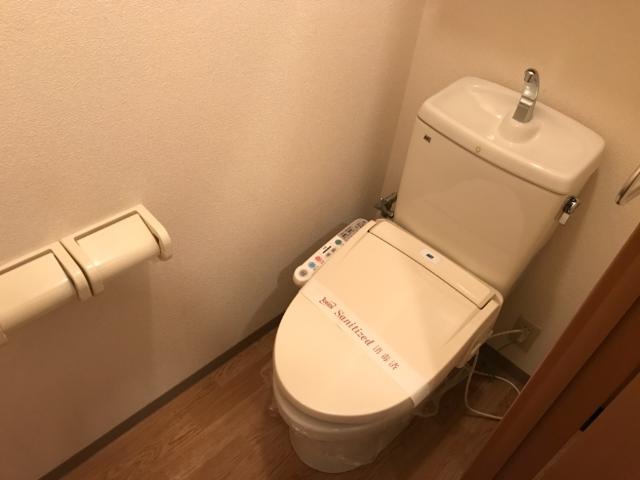 トイレ　シャワー付トイレ