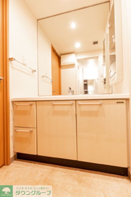 洗面設備　※写真は同タイプ住戸です。
