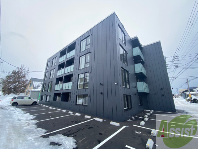 建物外観　札幌市中央区宮の森１条「Ｓ－ＲＥＳＩＤＥＮＣＥ神宮前」