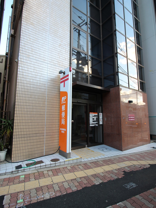 郵便局　東成鶴橋駅前郵便局（郵便局）まで54m