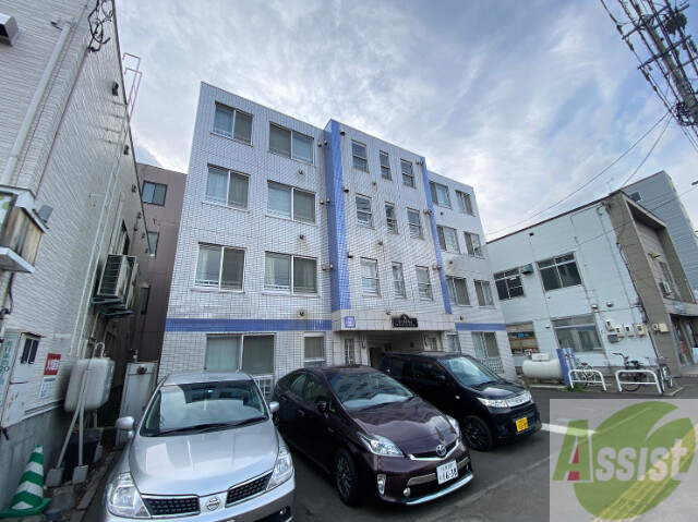 建物外観　札幌市中央区北十一条西「グランメール北１１条」