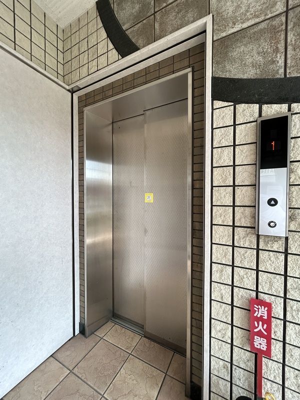 ロビー