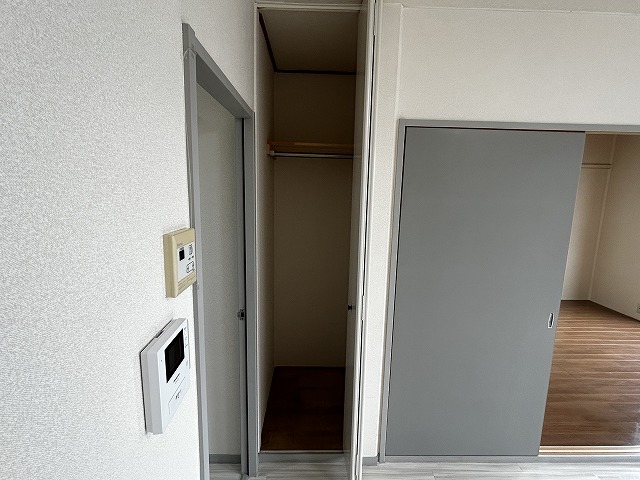 収納　リビング収納