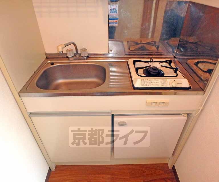 キッチン　空気の綺麗な環境のセパレート・内洗濯機！