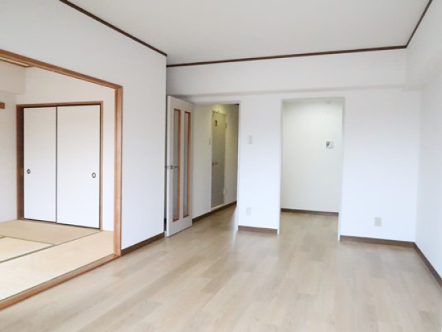 MKマンション第三A棟の内装写真