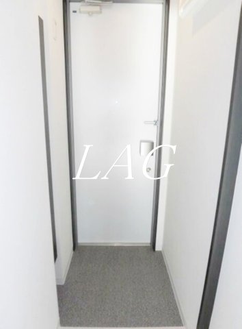 玄関　玄関です。