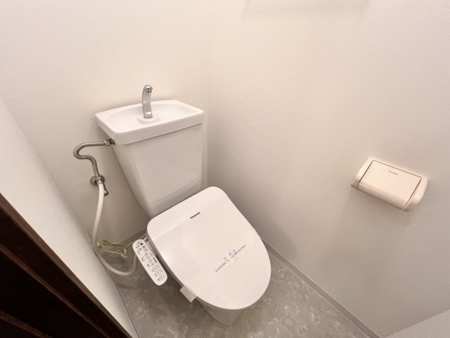 トイレ　別部屋参考用写真