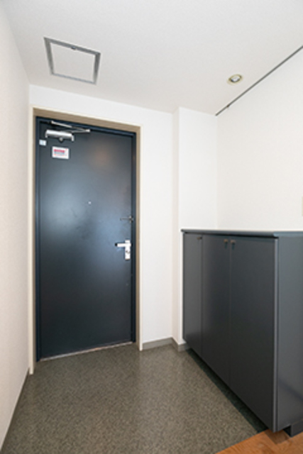 玄関　※写真は同タイプ住戸です。