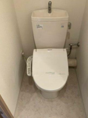 トイレ　別部屋参考写真