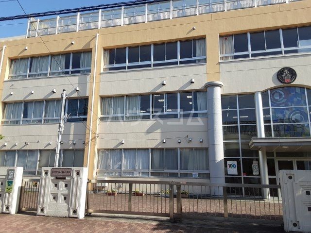 小学校　小田小学校（小学校）まで562m