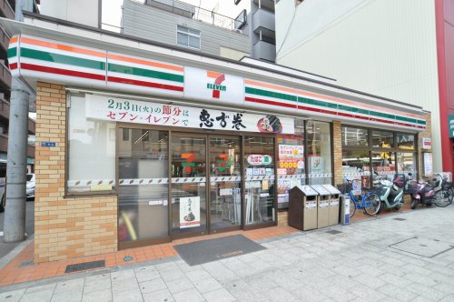 コンビニ　セブン‐イレブン 大阪瓦屋町３丁目店（コンビニ）まで765m