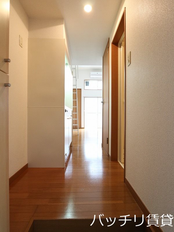 玄関　同型タイプの画像の為、現状を優先いたします