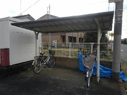 その他共有部分　駐輪場完備