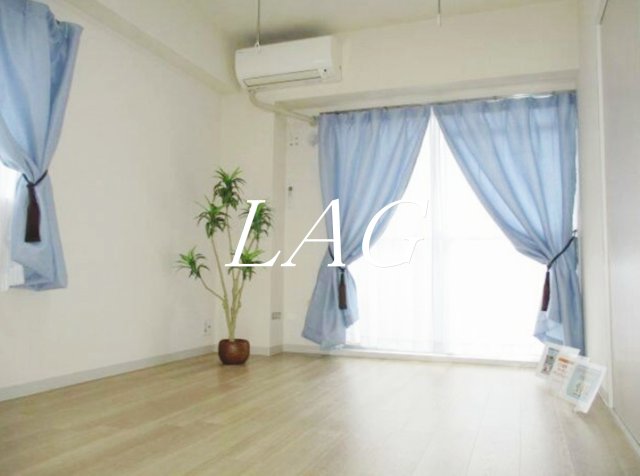 居室・リビング　洋室のお部屋です。（モデルルームです）