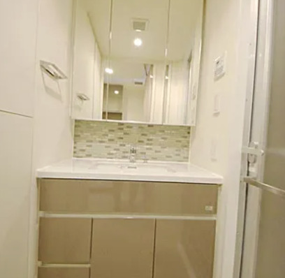 洗面設備　※別部屋の参考写真です。