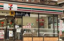 コンビニ　セブンイレブン名古屋御器所通2丁目店（コンビニ）まで400m