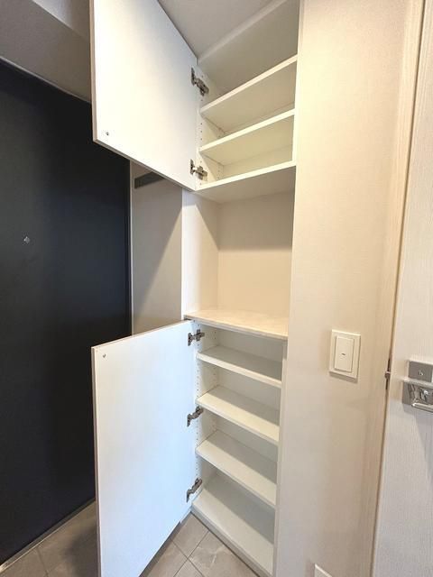 玄関　同タイプ部屋　参考写真です