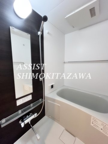 バス・シャワールーム