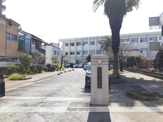 小学校　宮崎市立江平小学校（小学校）まで450m