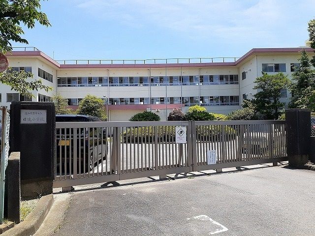 小学校　市立日進小学校（小学校）まで430m