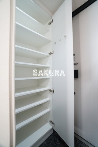 玄関　大容量のシューズボックス♪