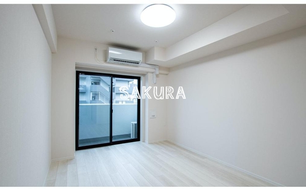 居室・リビング　開放感のあるゆったりとしたお部屋です♪