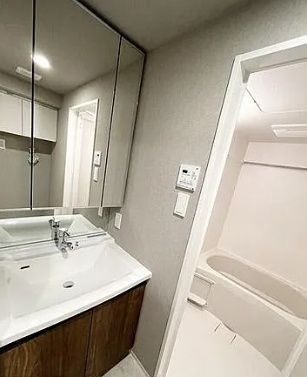 洗面設備　☆嬉しい独立洗面台☆