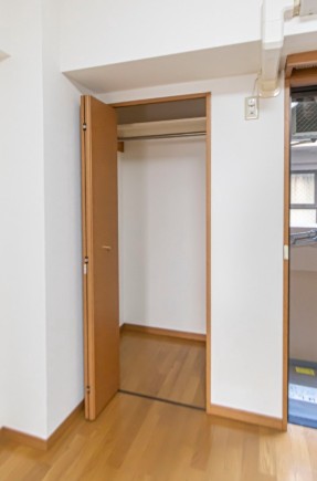 収納　同建物、別部屋のお写真です