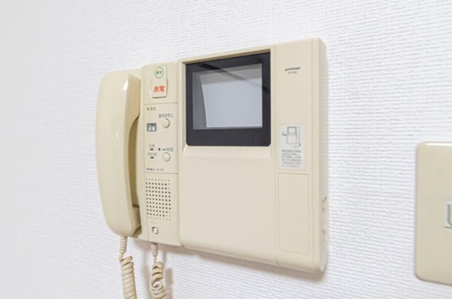 セキュリティ　同建物、別部屋のお写真です