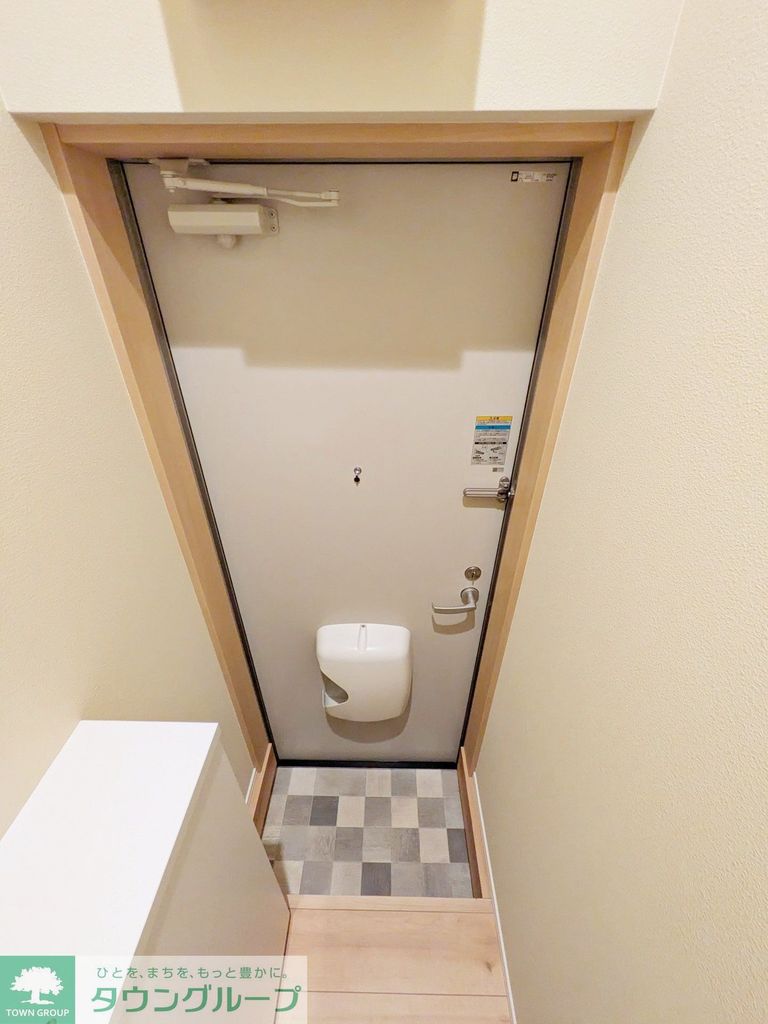 玄関　設備