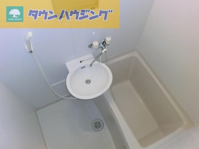 バス・シャワールーム　詳細はタウンハウジングまで！043-290-8070