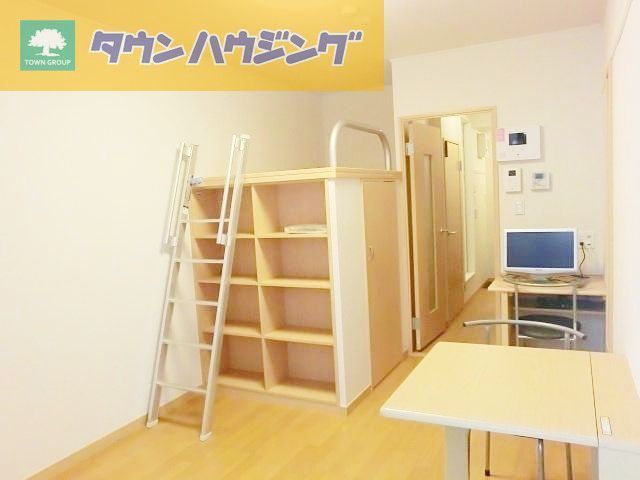 居室・リビング　詳細はタウンハウジングまで！043-290-8070