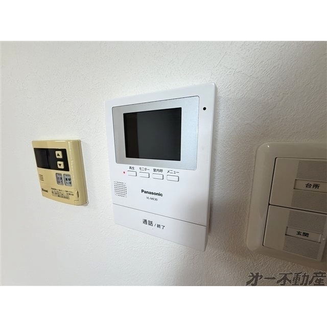 セキュリティ　モニター付インターホン