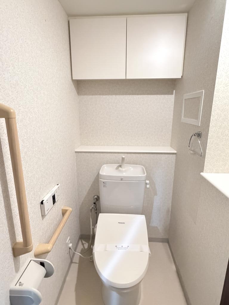 トイレ　ウォシュレット完備しています！