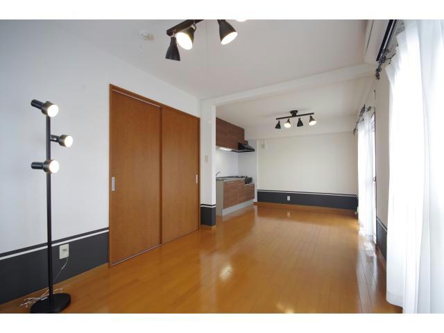 収納　各部屋に収納あります