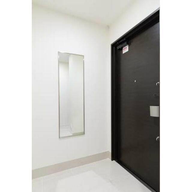玄関　※写真は同タイプ住戸です。