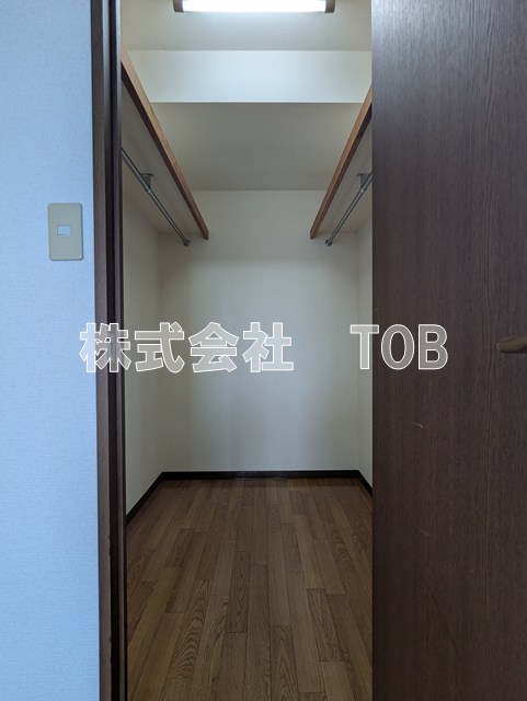 収納　5.7帖洋室　ウォークインクローゼット※クリーニング完了前※