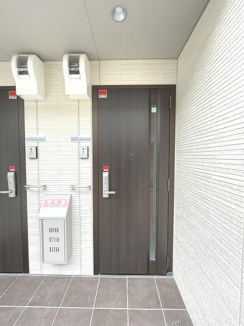 玄関　カードキー