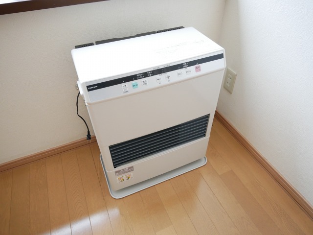 その他設備　灯油ストーブでパワフル☆