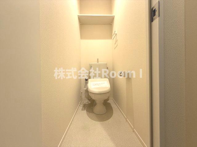 トイレ　落ち着いたトイレです