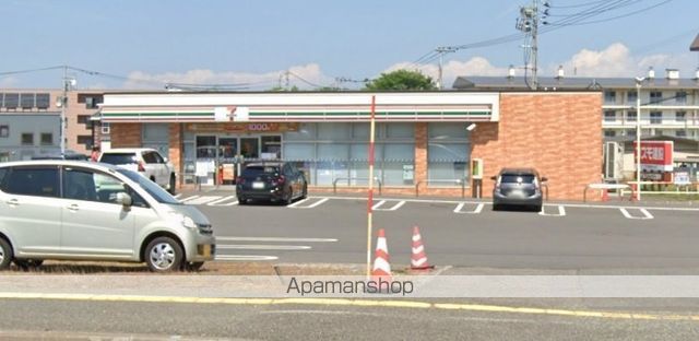 コンビニ　セブン－イレブン千歳新富店（コンビニ）まで276m