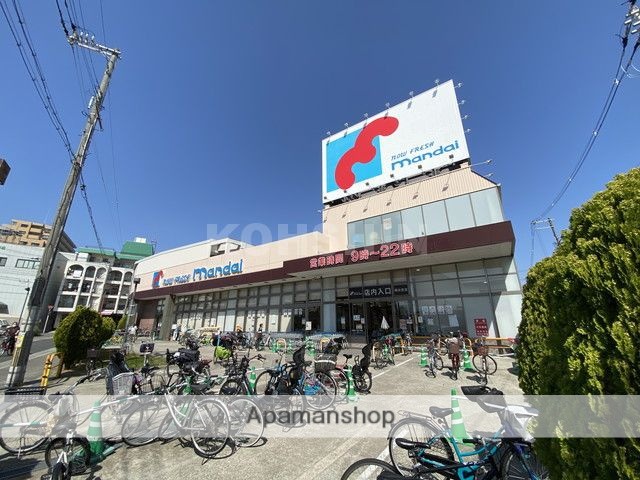 スーパー　（株）万代／南住吉店（スーパー）まで275m