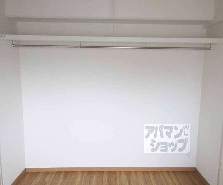 収納　収納タップリ洋室です。