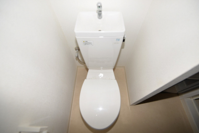 トイレ　コンパクトで使いやすいトイレです