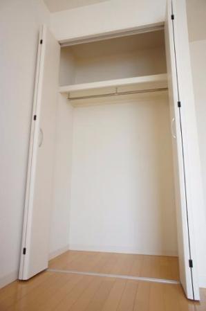 収納　これなら長めの洋服でも大丈夫ですね