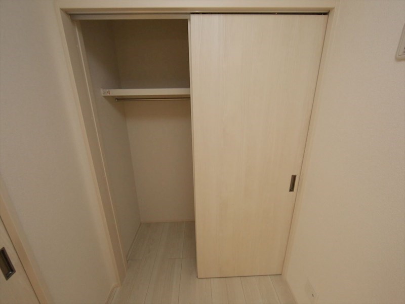 収納　クローゼット（収納充実してます）　同仕様写真