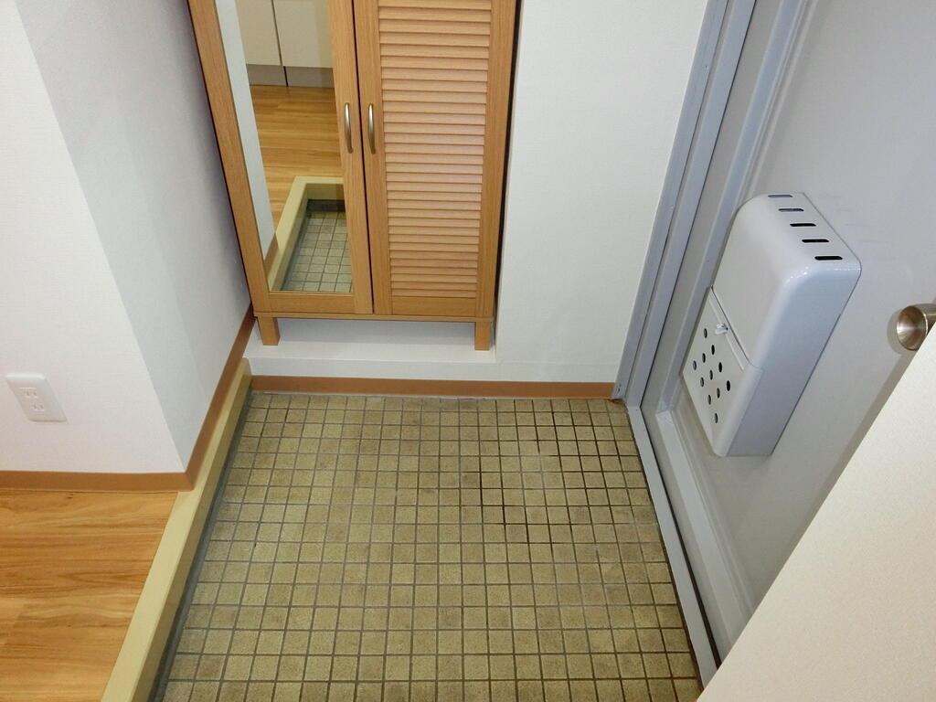 玄関　※現況を優先させていただきます。