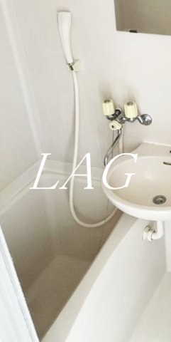 バス・シャワールーム　お風呂です。